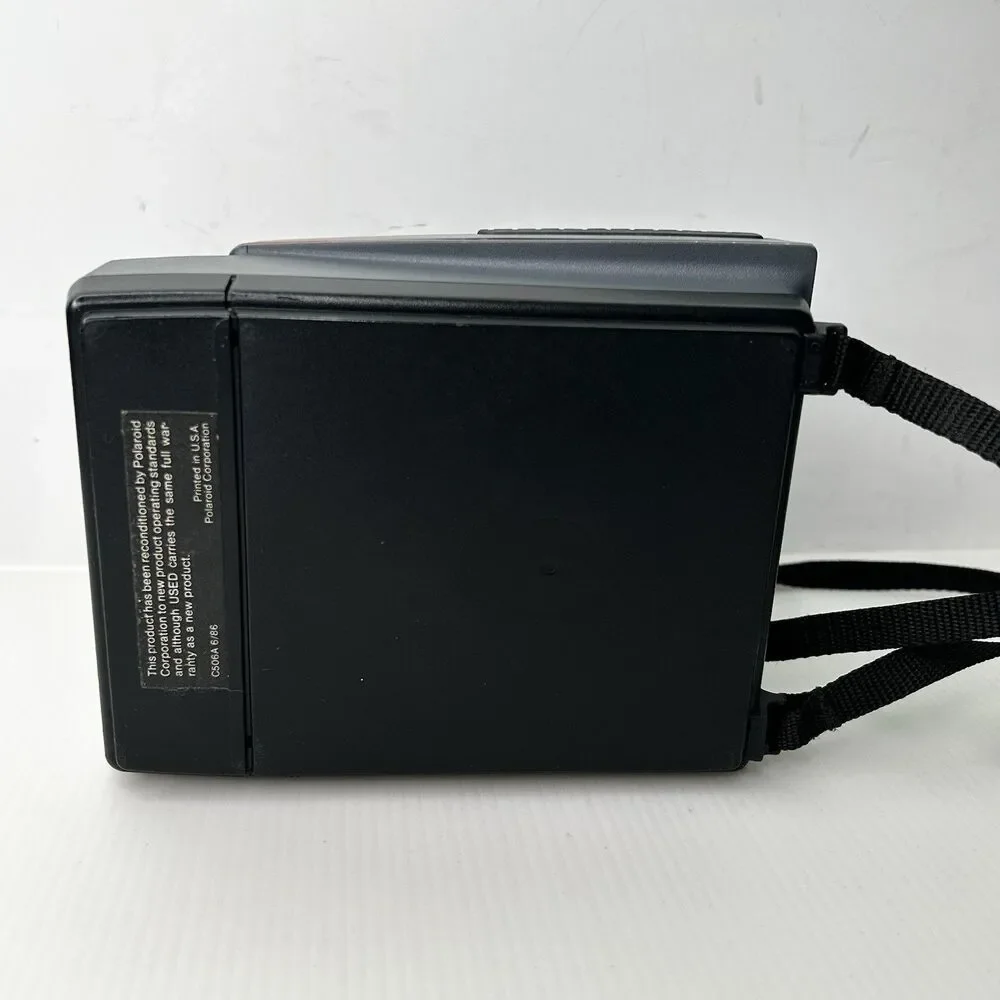 Vintage Polaroid Impulse 600 Camera w/Pop-Up Flash & Strap Untested